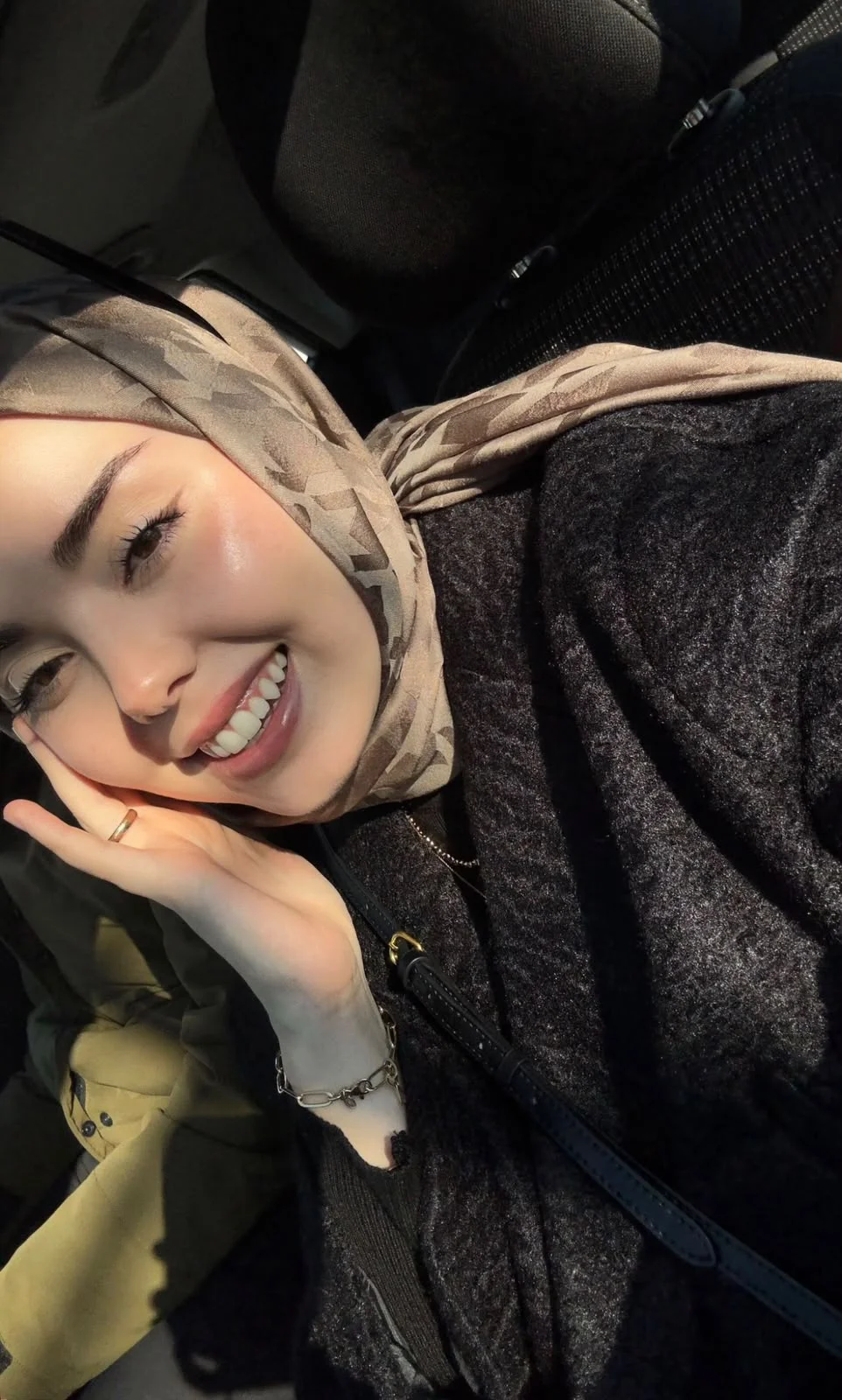 ÜMRANİYE Escort PINAR - Gerçek Fotoğraflı Doğrulanmış Profil ÜMRANİYE VIP Escort PINAR - Doğrulanmış Model